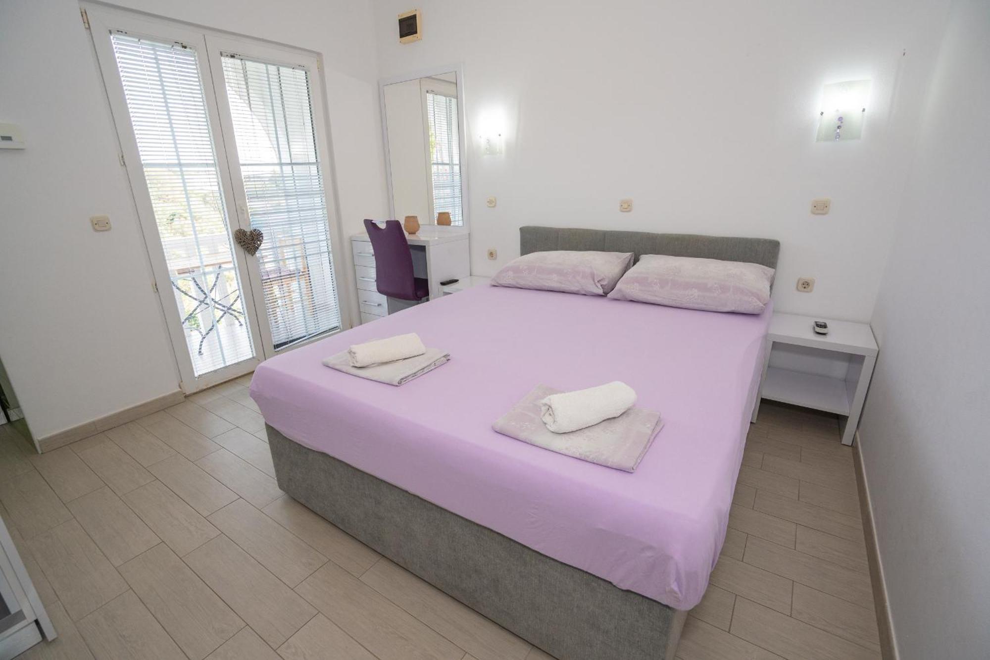 Garden Resort - Apartments Maslina Potocnica Quarto foto